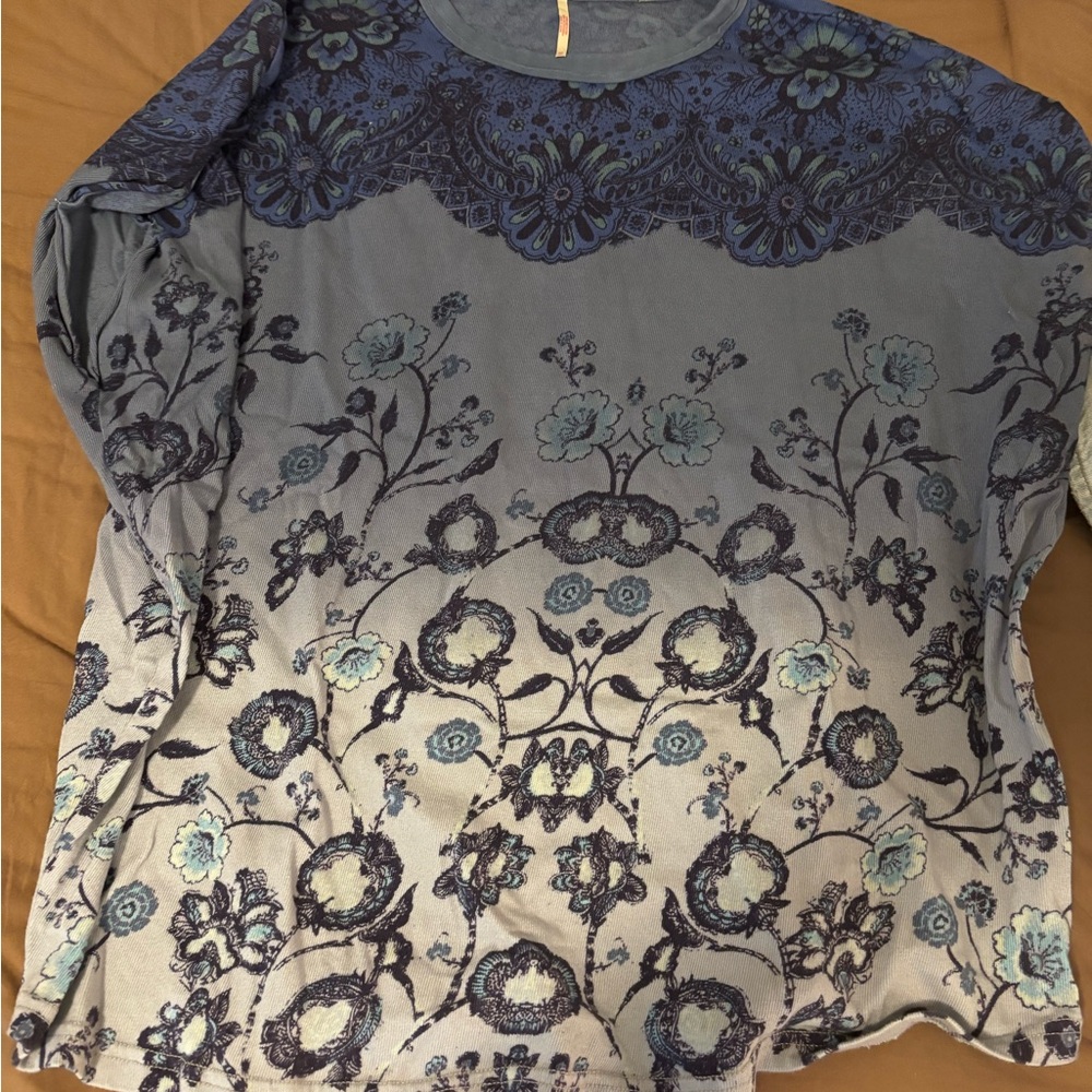 Free people baggie floral top